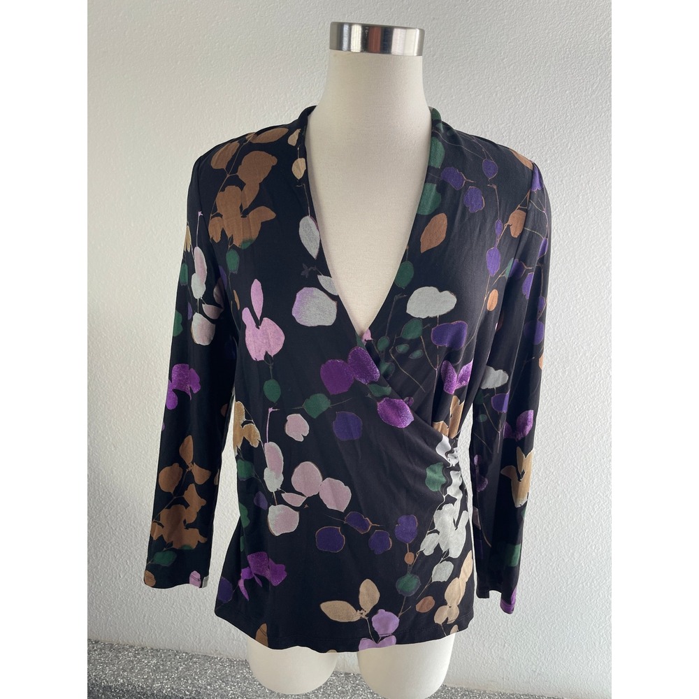 Chicos Womens Medium Touch of Cool Sprigs Surplice Top Stretch Shirt